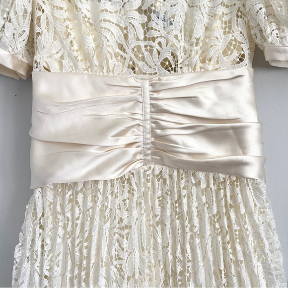 Self-Portrait Floral Lace Short Sleeve Midi Dress in Ivory Women’s Size US 8 - Picture 5 of 13